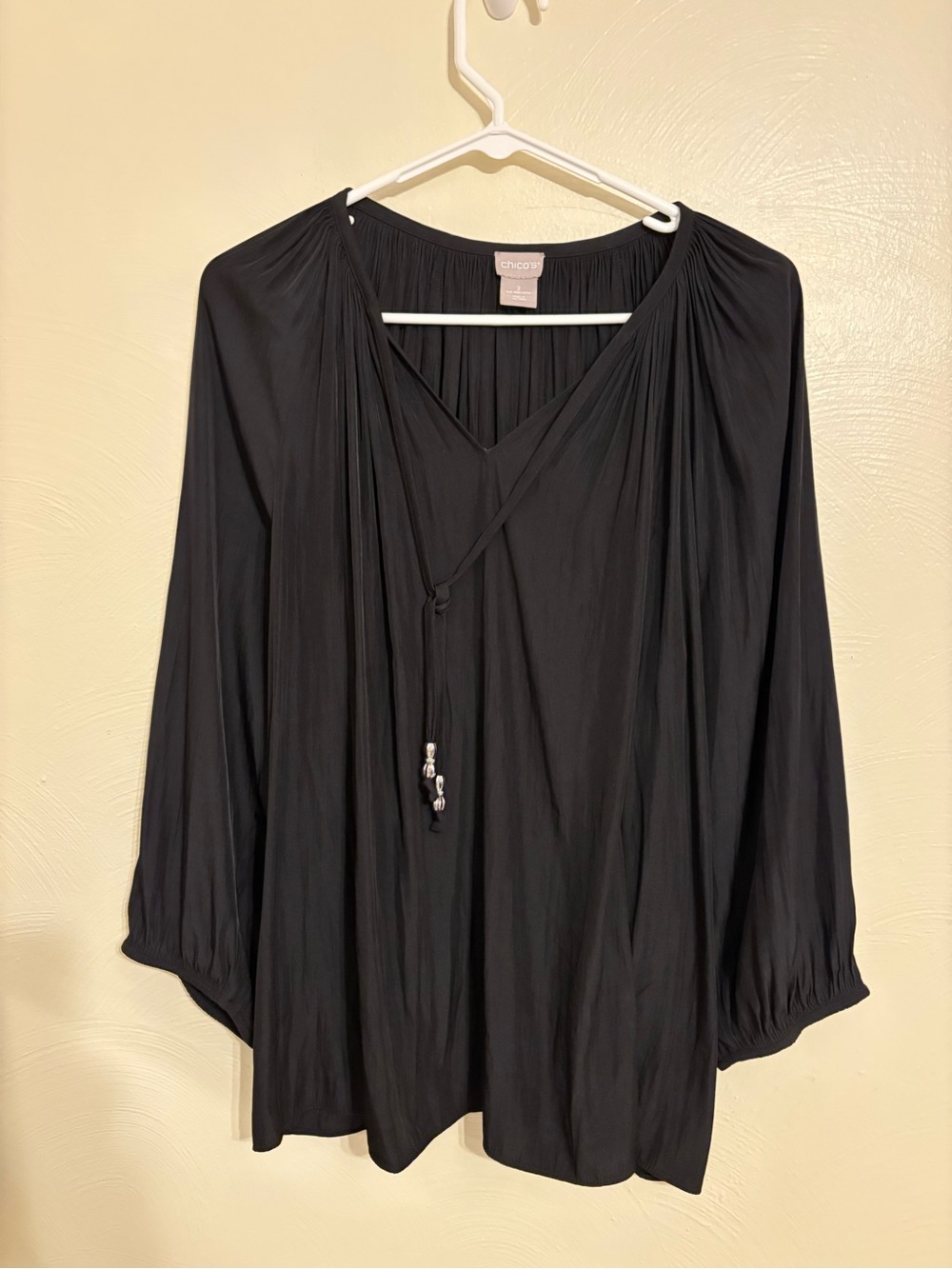 Chico’s Black V-Neck Tie Neck Blouse 3/4 Sleeve Size 2 (US 12/14)